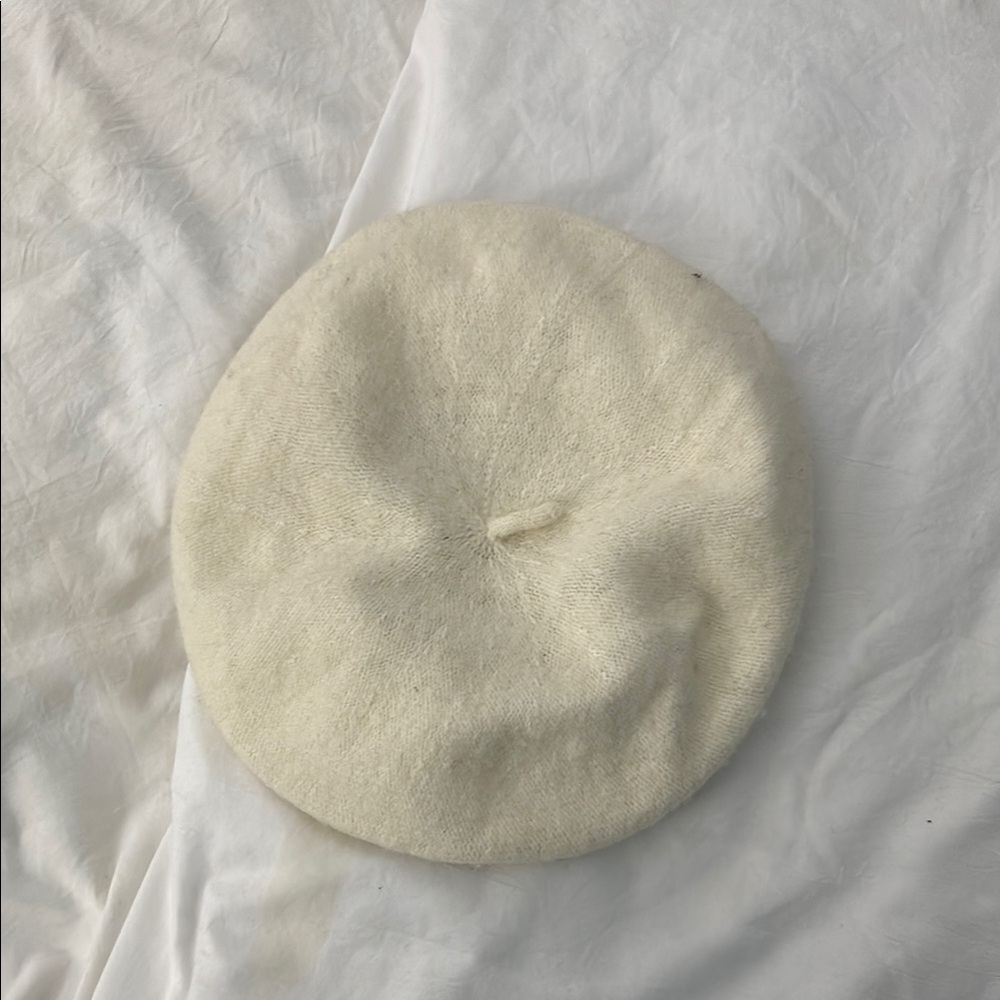 Cream Beret Hat Classic Design Accessories